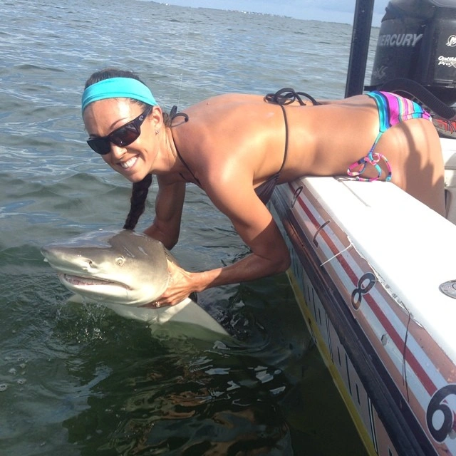 Фанатка риболовлі Дейдра Бріджер (28 фото)