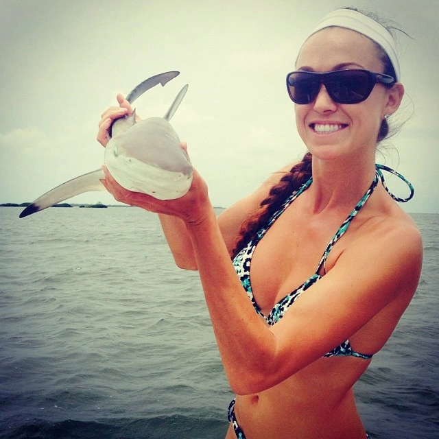 Фанатка риболовлі Дейдра Бріджер (28 фото) – фото 12