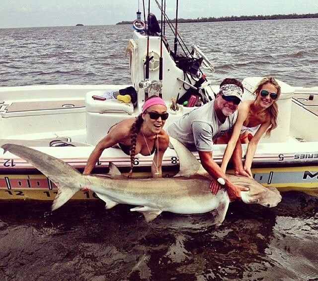 Фанатка риболовлі Дейдра Бріджер (28 фото) – фото 24