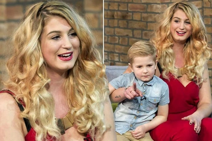 У Великобританії молода мати знялася в порно, щоб подарувати дитині подарунок на Різдво (10 фото) – фото 3