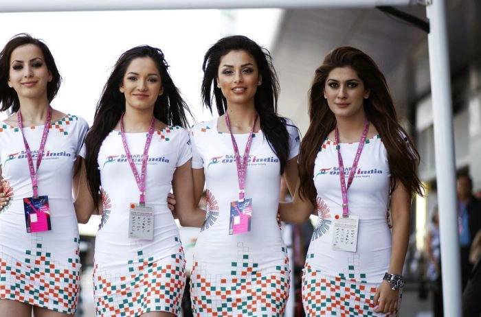 На чемпіонаті світу з гонок на виносливість WEC більше не буде грід-дівчат (23 фото) – фото 17