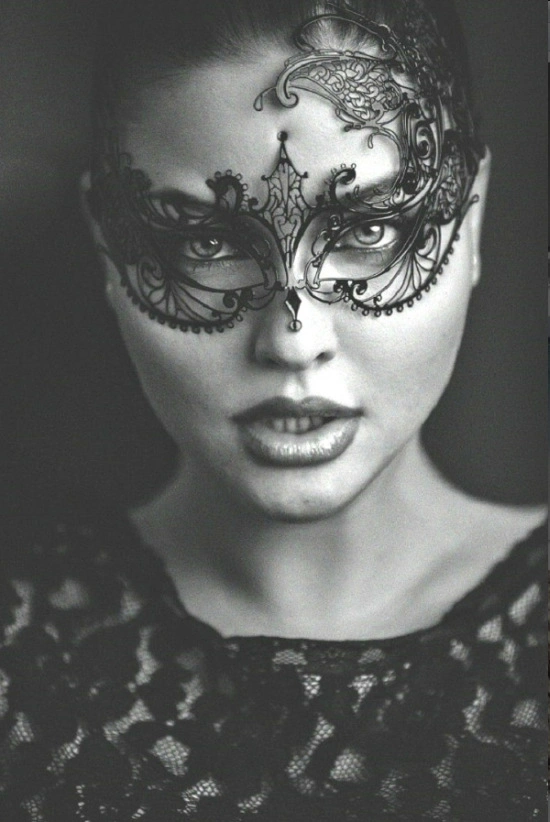 Модель Юлію Лаврову назвали нашою відповіддю на Кім Кардашьян (28 фото) – фото 6