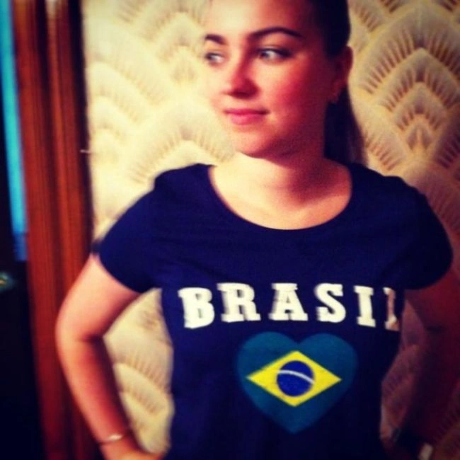 Привабливі вболівальниці футболу з усього світу (63 фото) – фото 63