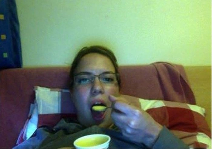 Вплив веб-камери на зовнішній вигляд дівчат (2 фото) – фото 2