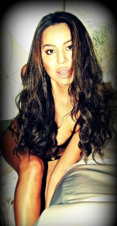 Підбірка фотографій красивих казахських дівчат (50 фото) – фото 10