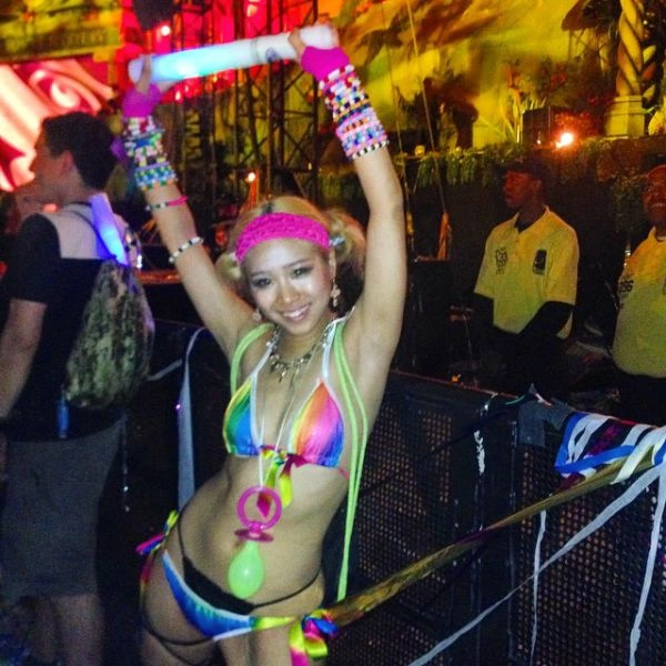 Дівчата з фестивалю "Tomorrowland 2014" (38 фото) – фото 14