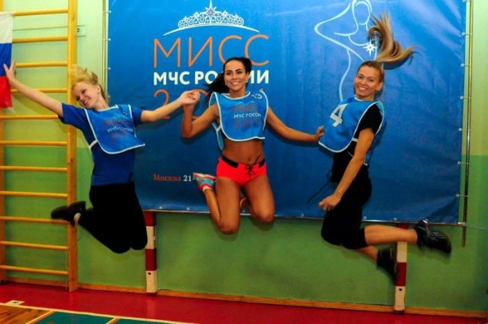 Дівчата, які служать в МНС Росії (40 фото) – фото 22