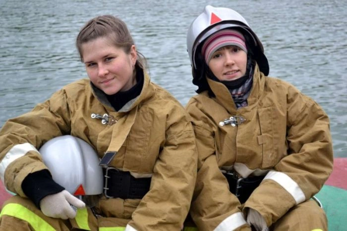 Дівчата, які служать в МНС Росії (40 фото) – фото 33