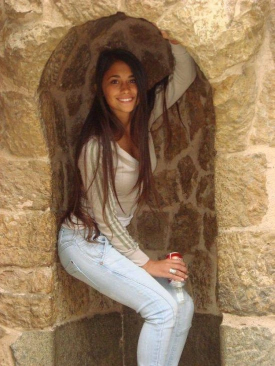 На кого одружений нападник "Барселони" Ліонель Мессі (26 фото) – фото 24