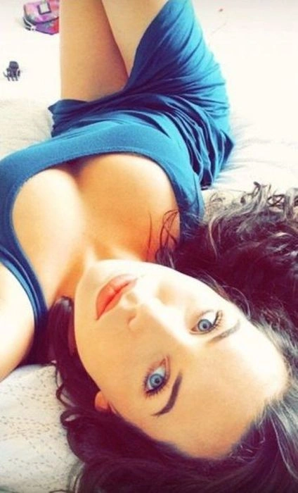 Дівчата з вражаючим розміром грудей (63 фото) – фото 19