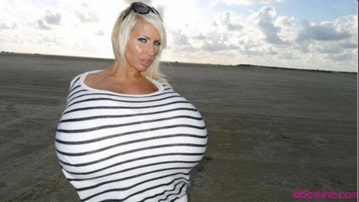 Майра Хіллс, володарка найбільшого груди в світі (14 фото) – фото 5