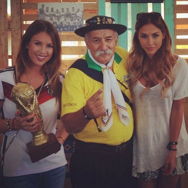 Дівчина Маріо Ґьотце (33 фото) – фото 33