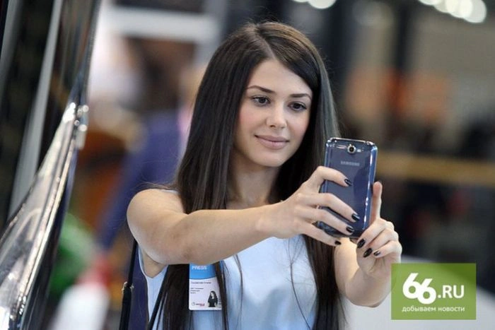 Дівчата з виставки "Іннопром-2014" (30 фото) – фото 26