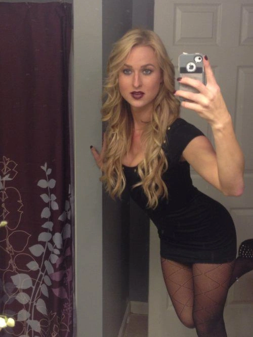 Дівчата в сексуальних платтях (41 фото) – фото 6