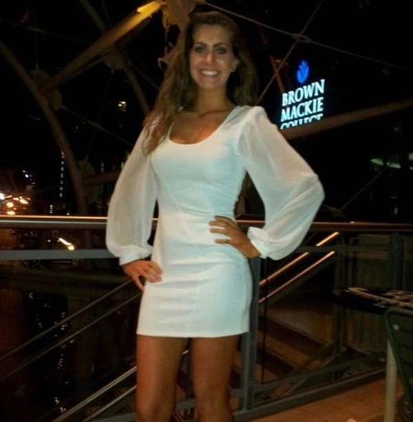 Дівчата в сексуальних платтях (41 фото) – фото 9