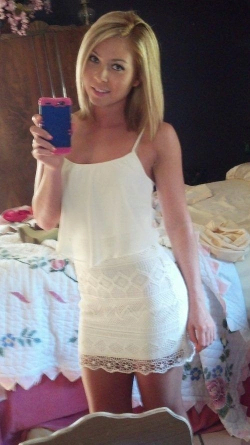 Дівчата в сексуальних платтях (41 фото) – фото 12