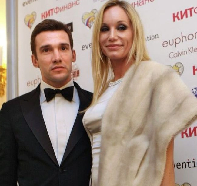 Сексуальні дружини українських футболістів (48 фото) – фото 11