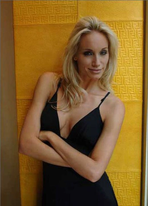 Сексуальні дружини українських футболістів (48 фото) – фото 20