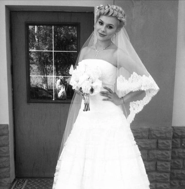 Сексуальні дружини українських футболістів (48 фото) – фото 25