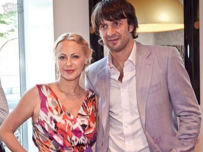 Сексуальні дружини українських футболістів (48 фото) – фото 27