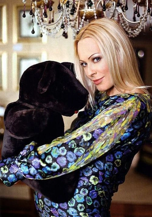 Сексуальні дружини українських футболістів (48 фото) – фото 32