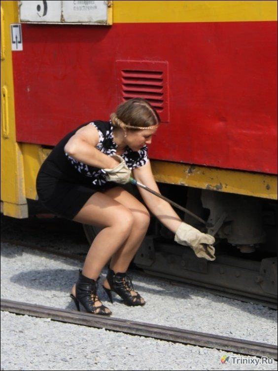 Сексуальні, але в Барнаулі водії трамваїв (4 фото) – фото 4