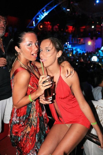 П'яні дівчата роблять дурні речі (40 фото) – фото 19