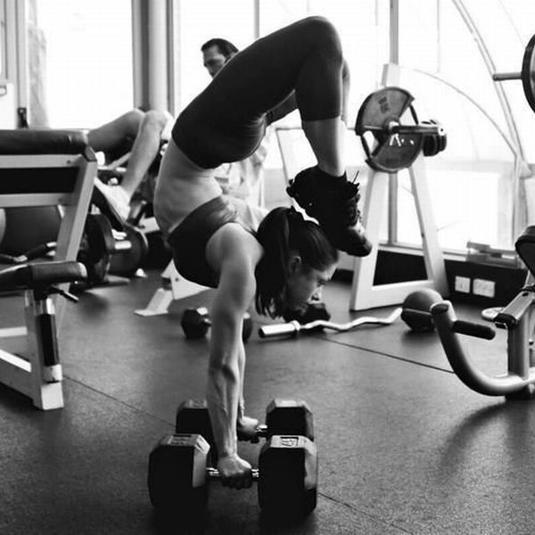 Худі дівчата з сексуальною фігурою (60 фото) – фото 34