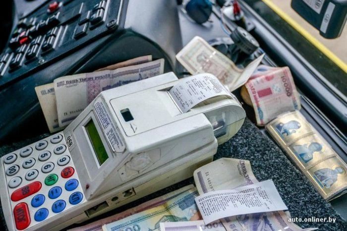 Незвичайна професія привабливої блондинки (18 фото) – фото 13