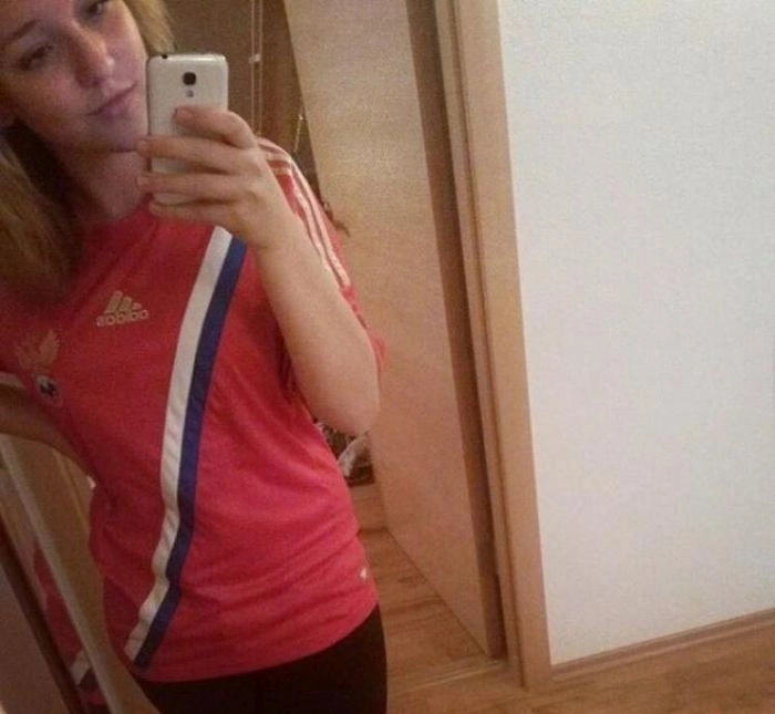 Російські футбольні вболівальниці (74 фото) – фото 3