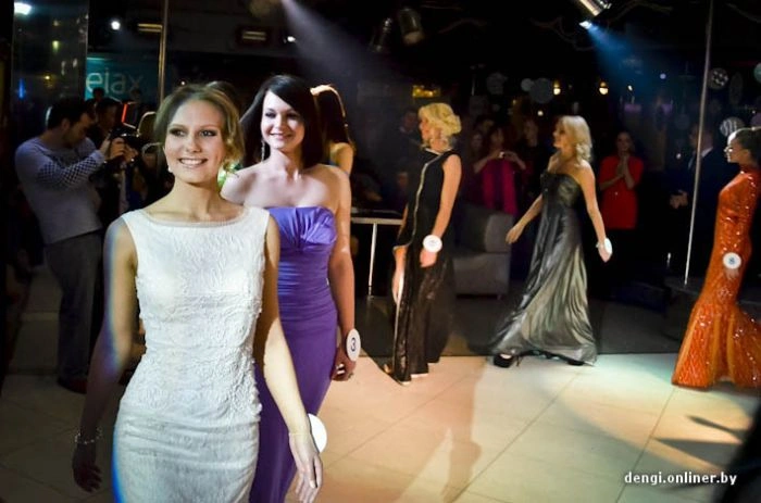 Найкрасивіша студентка Мінська повинна бути не лише красивою (64 фото) – фото 54