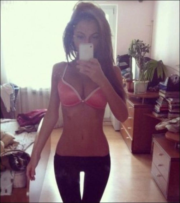 Дівчата люблять фотографувати себе (46 фото) – фото 33