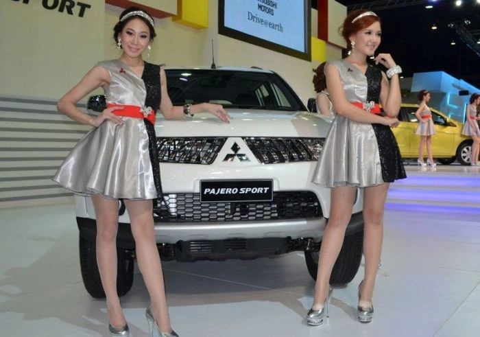 Дівчата з автовиставки в Таїланді 2012 (85 фото) – фото 9