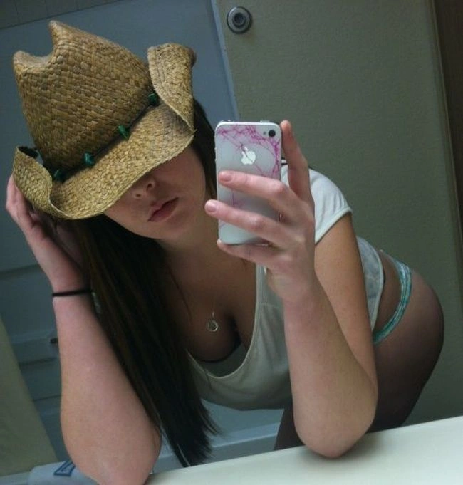 Дівчата з чудовою груддю (40 фото) – фото 14