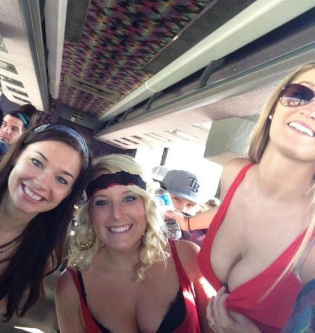 Дівчата з чудовою груддю (40 фото) – фото 38