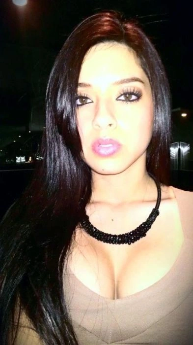 Сексуальні дівчата, яким важко дивитися в очі (40 фото) – фото 3