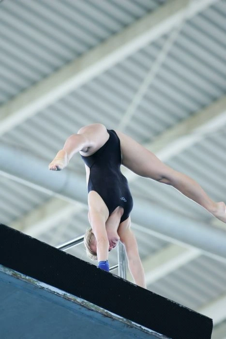 Відверті пози привабливих спортсменок. Частина 4 (70 фото) – фото 28