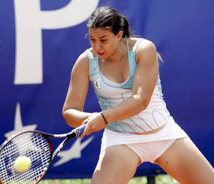 Відверті пози привабливих спортсменок. Частина 4 (70 фото) – фото 35