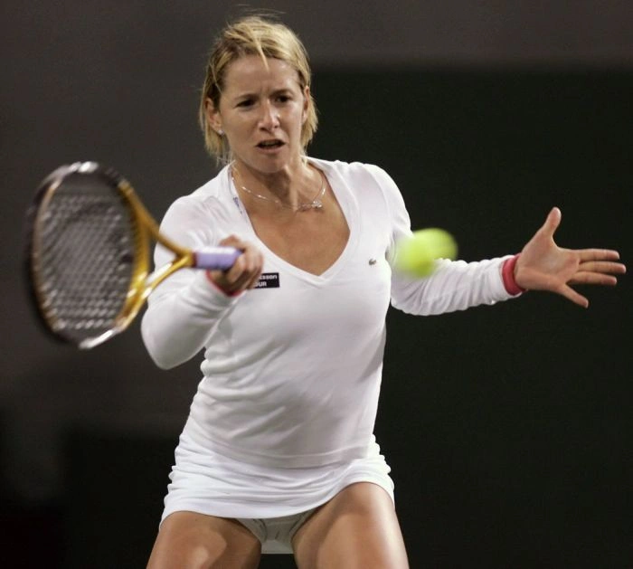 Відверті пози привабливих спортсменок. Частина 4 (70 фото) – фото 50