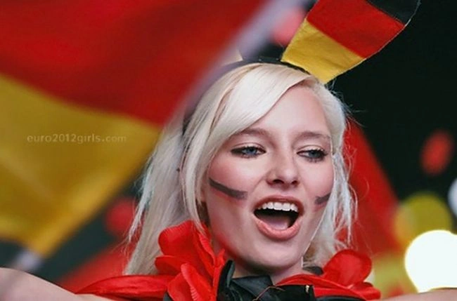 Німецькі фанатки ЄВРО-2012 (53 фото) – фото 7