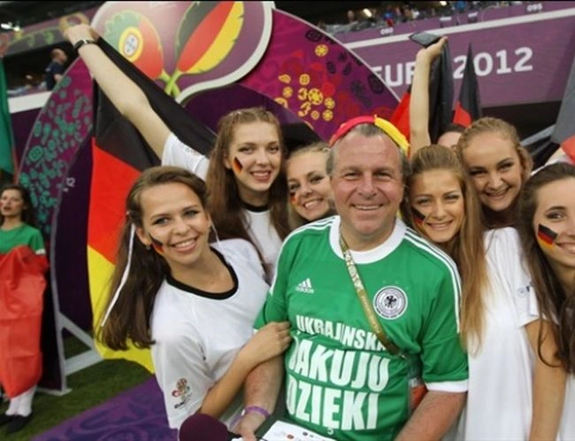 Німецькі фанатки ЄВРО-2012 (53 фото) – фото 39