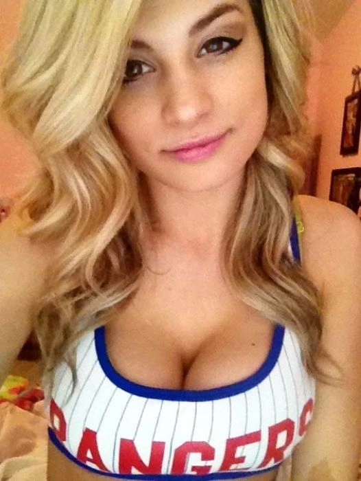 Добірка дівчат з чудовою груддю (60 фото) – фото 47