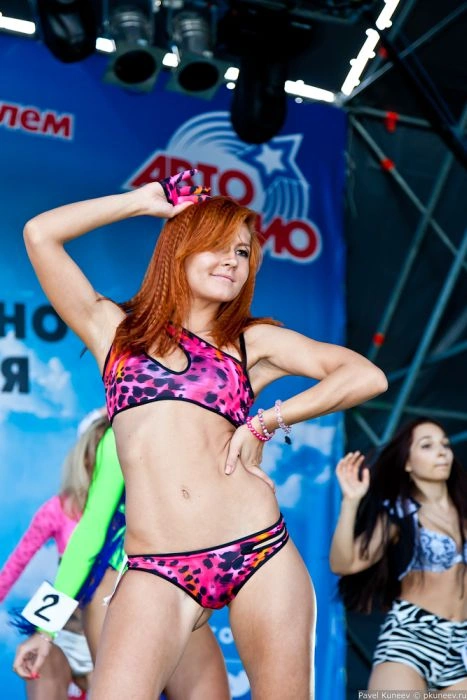 Чарівні дівчата з фестивалю Автоекзотика 2012 (37 фото) – фото 16