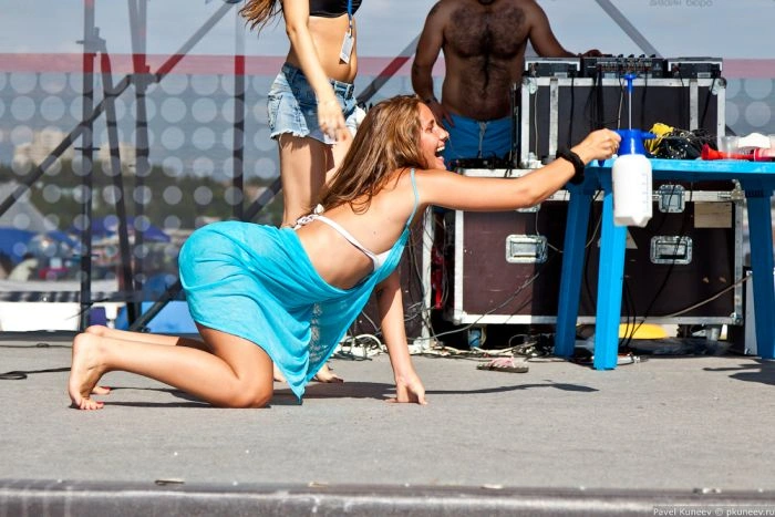 Чарівні дівчата з фестивалю Автоекзотика 2012 (37 фото) – фото 20