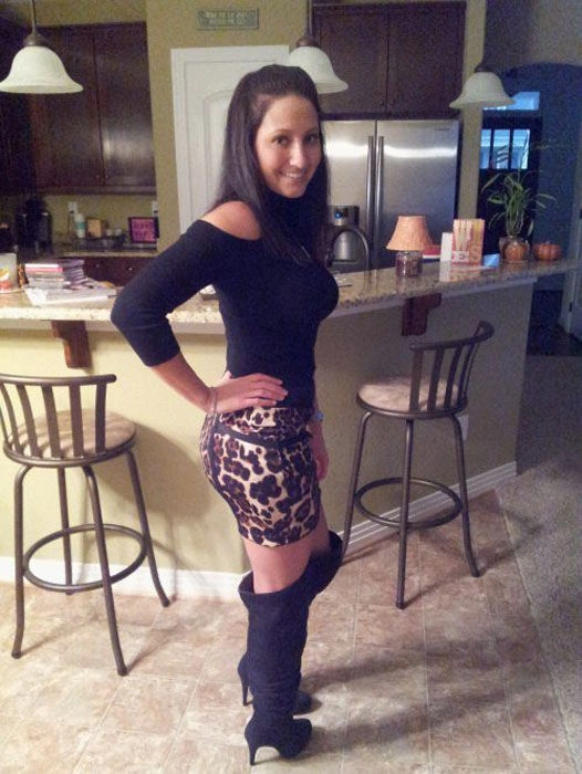 Сексуальні сукні на струнких дівчатах (50 фото) – фото 22