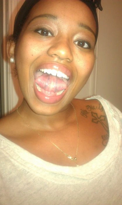 Дівчина з найдовшою мовою на планеті (19 фото) – фото 11