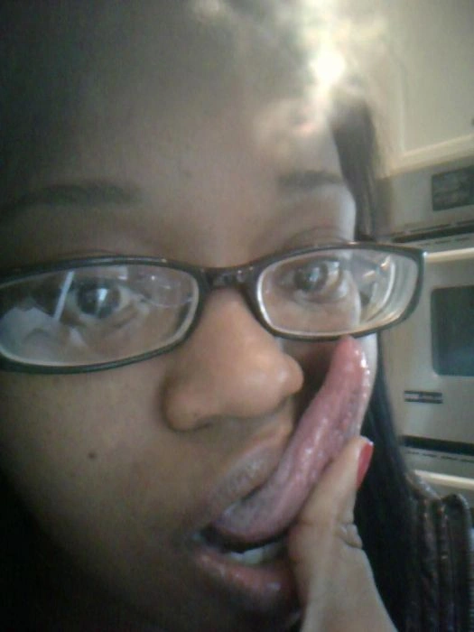 Дівчина з найдовшою мовою на планеті (19 фото) – фото 14