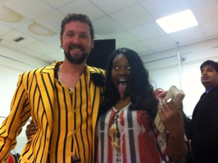 Дівчина з найдовшою мовою на планеті (19 фото) – фото 17