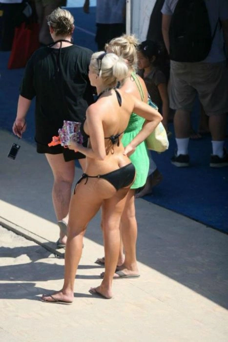 Дівчата з великими сідницями (42 фото) – фото 8