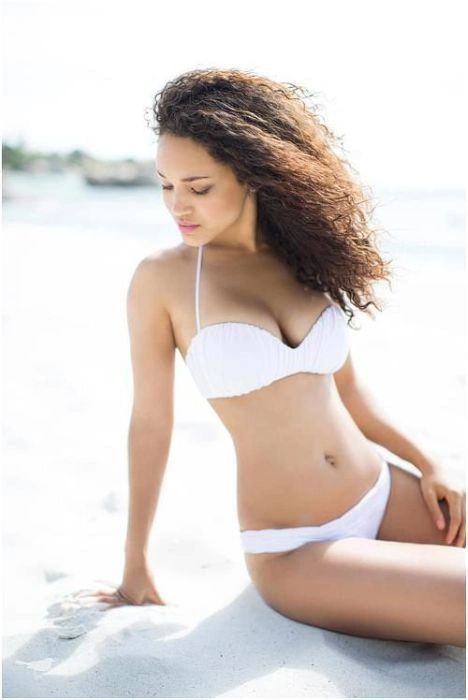 Чарівні дівчата з темною шкірою (50 фото) – фото 21